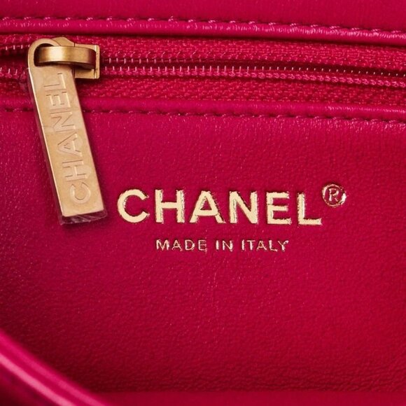 Chanel Fuchsia Quilted Lambskin Leather On and On Small Chain Flap Bag - Picture 7 of 10